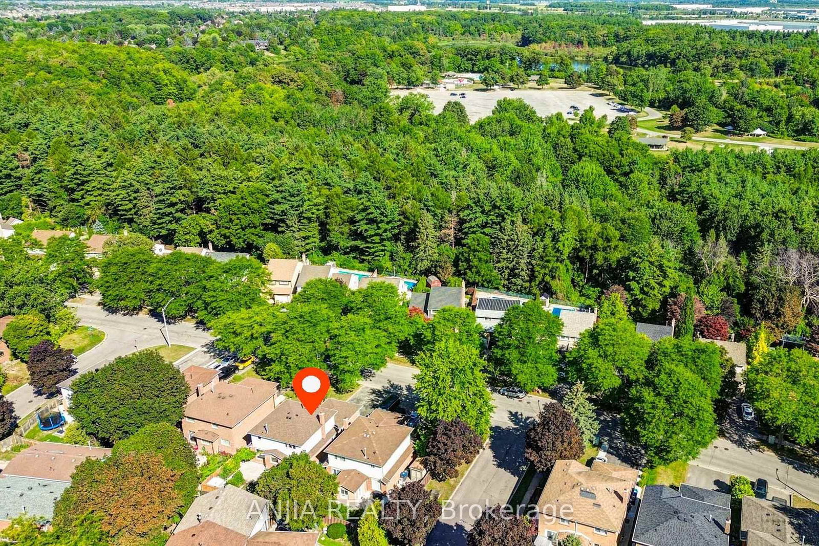 77 Royal Palm Drive • Brampton, ON photo 5