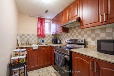 60 Dwyer Brampton,ON L6S 6L2 — Photo 33