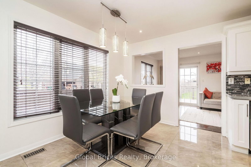 60 Dwyer Brampton,ON L6S 6L2 — Photo 8