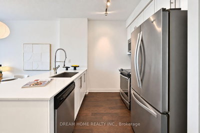 4011 Brickstone Mews • #4003 • Mississauga, ON photo 5