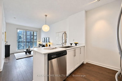 4011 Brickstone Mews • #4003 • Mississauga, ON photo 6