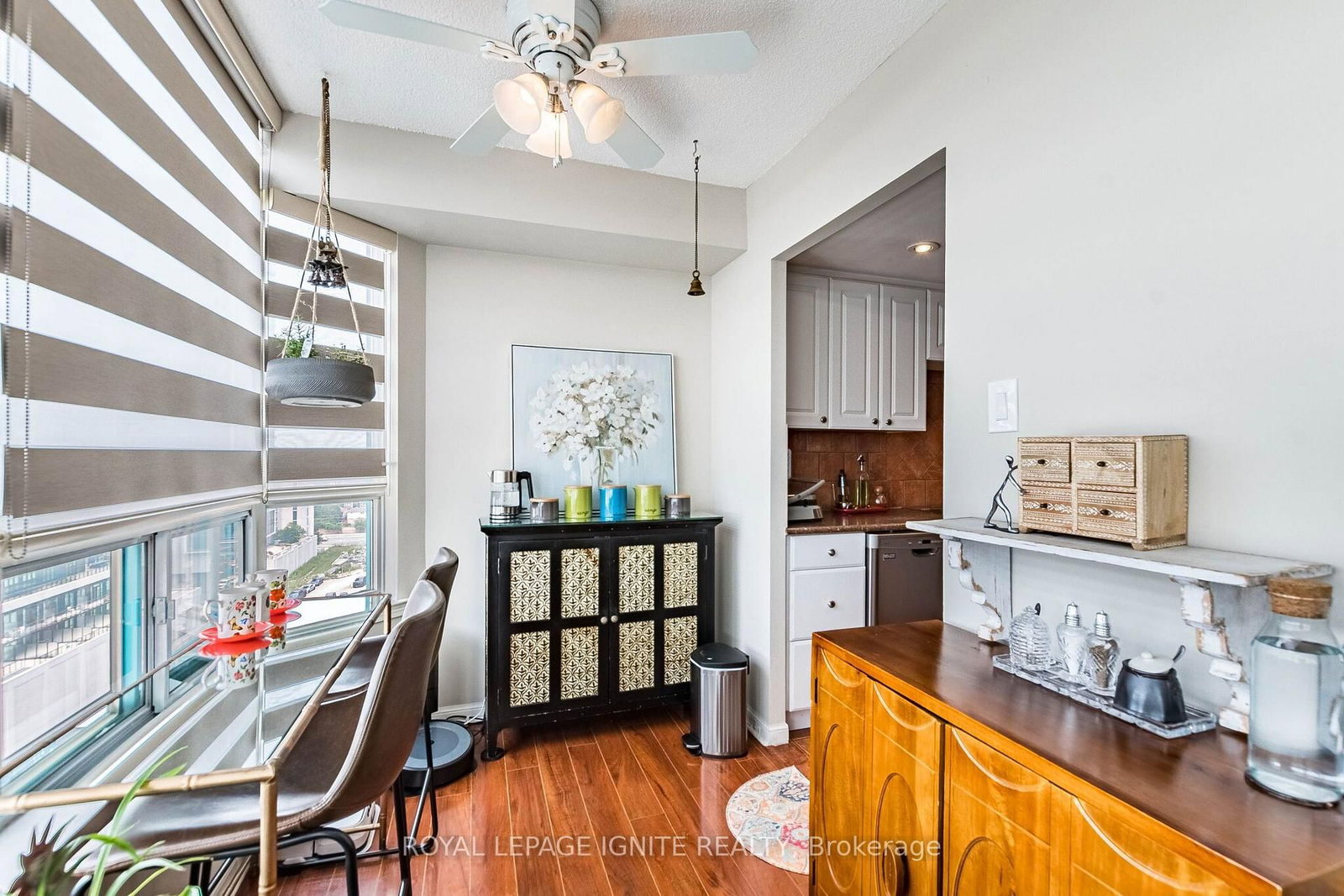 1409-550 Webb Dr, Mississauga, view 18