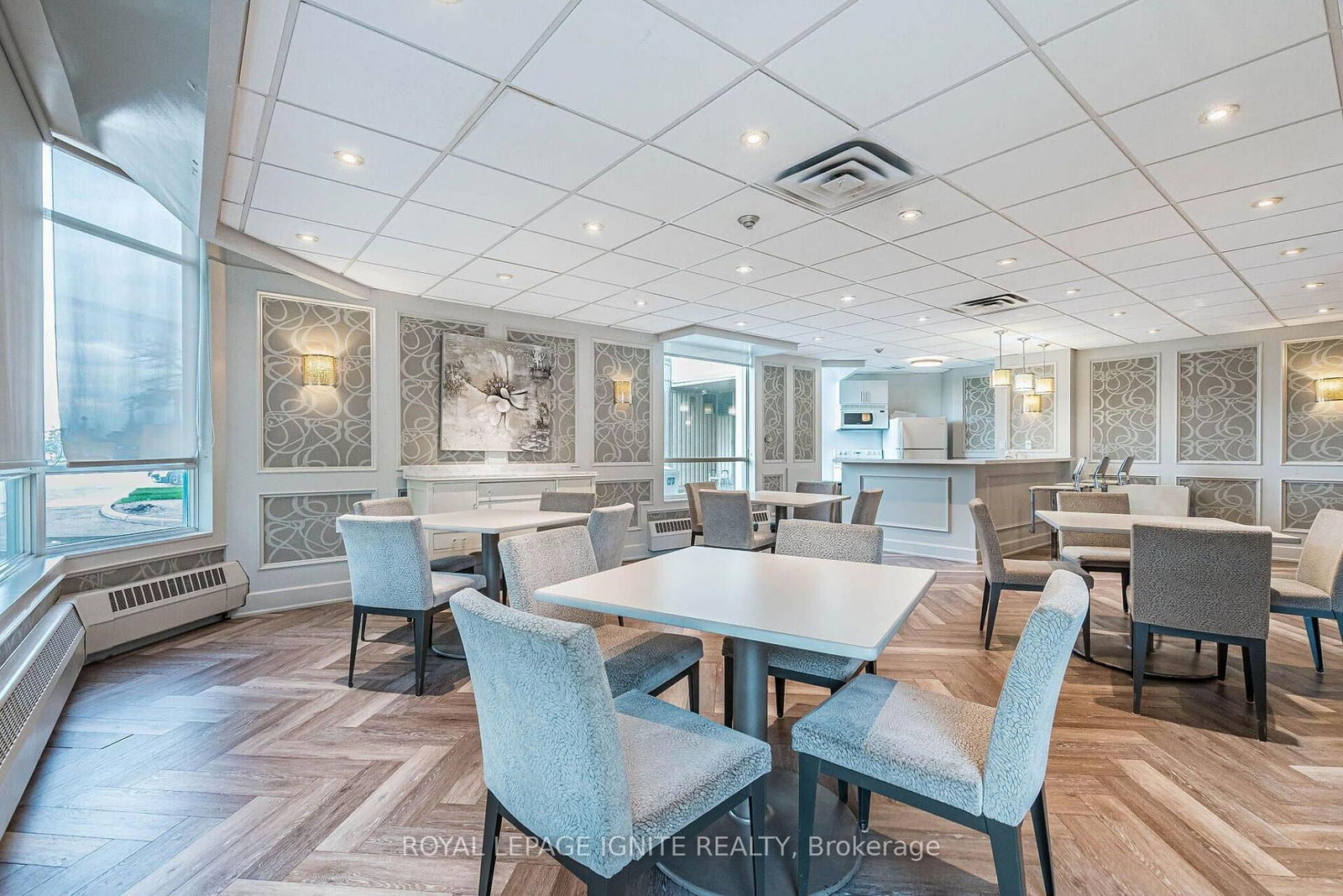 1409-550 Webb Dr, Mississauga, view 37