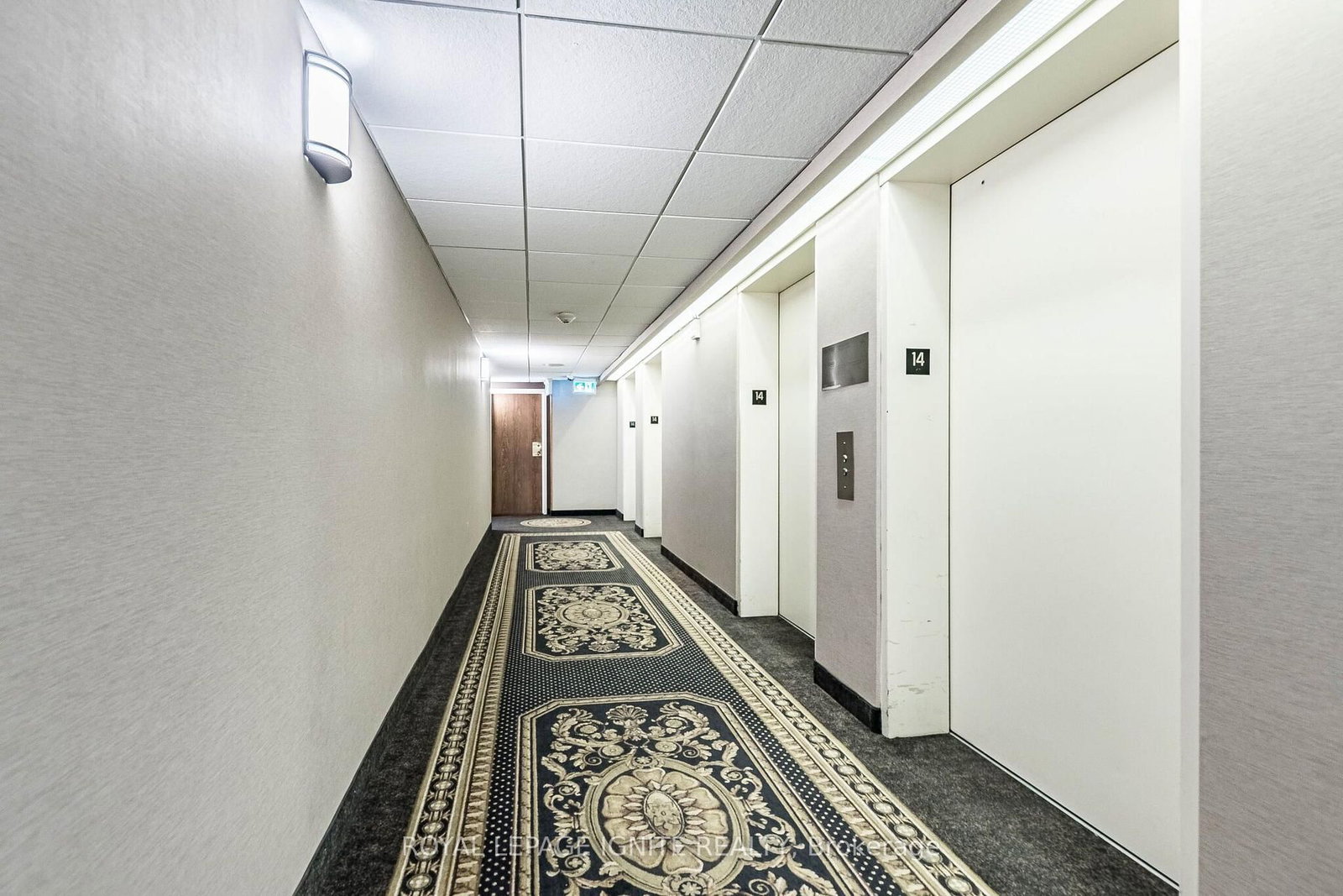 1409-550 Webb Dr, Mississauga, view 4