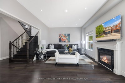 54 Lockburn Brampton,ON L7A 3W8 — Photo 10