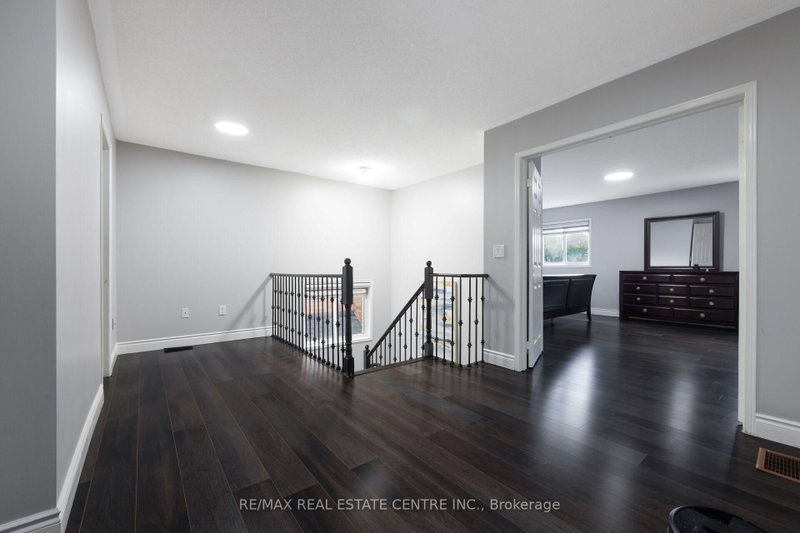 54 Lockburn Brampton,ON L7A 3W8 — Photo 20