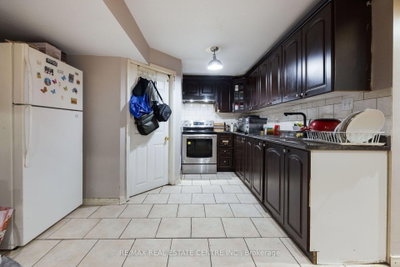 54 Lockburn Brampton,ON L7A 3W8 — Photo 35