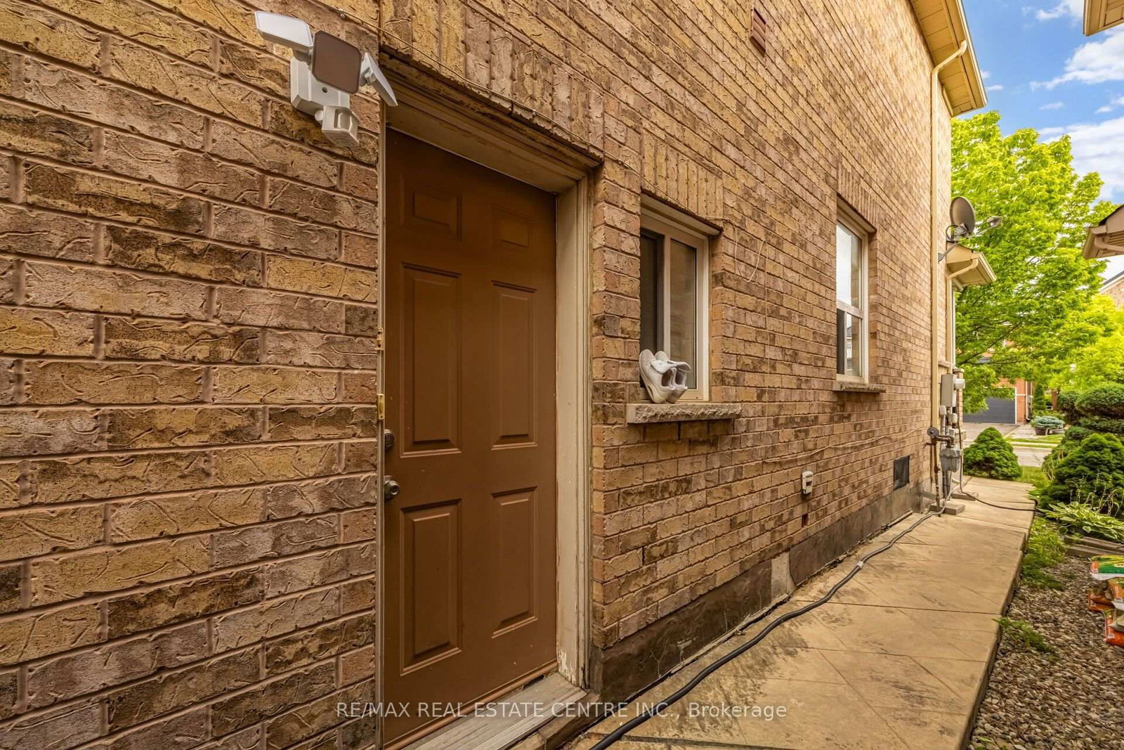 54 Lockburn Crescent • Brampton, ON photo 40