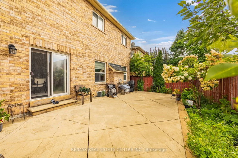 54 Lockburn Brampton,ON L7A 3W8 — Photo 41
