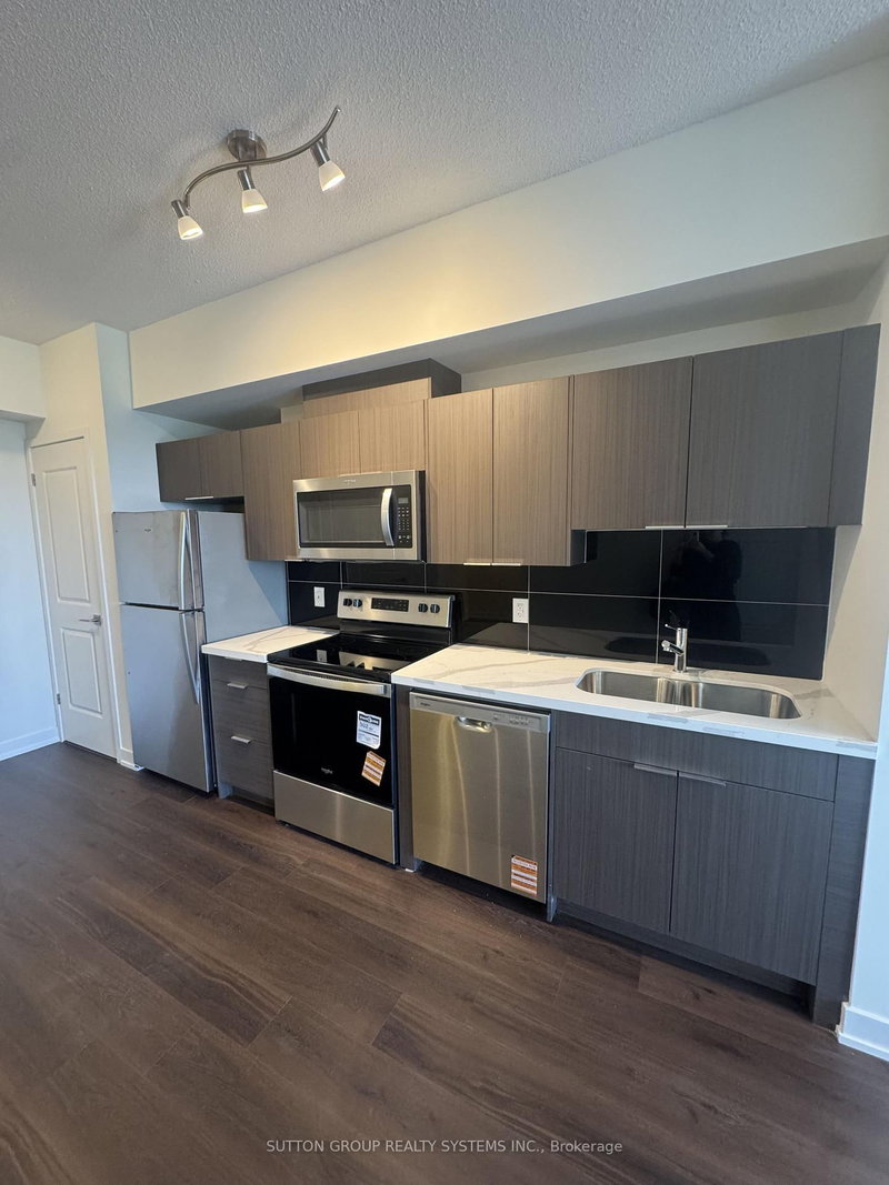 510 - 2825 Jane Street