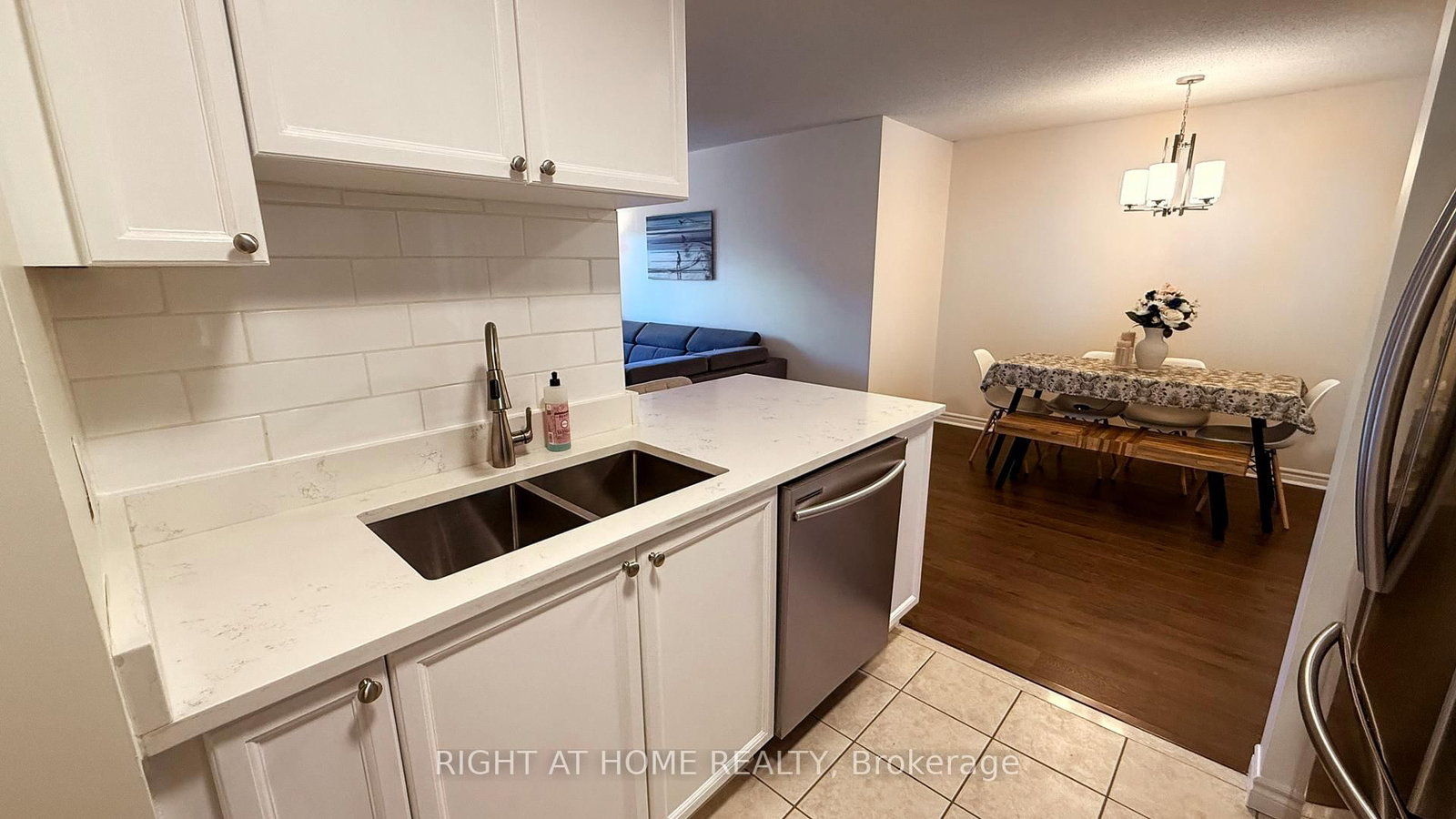 2300 Parkhaven Boulevard • #308 • Oakville, ON photo 12