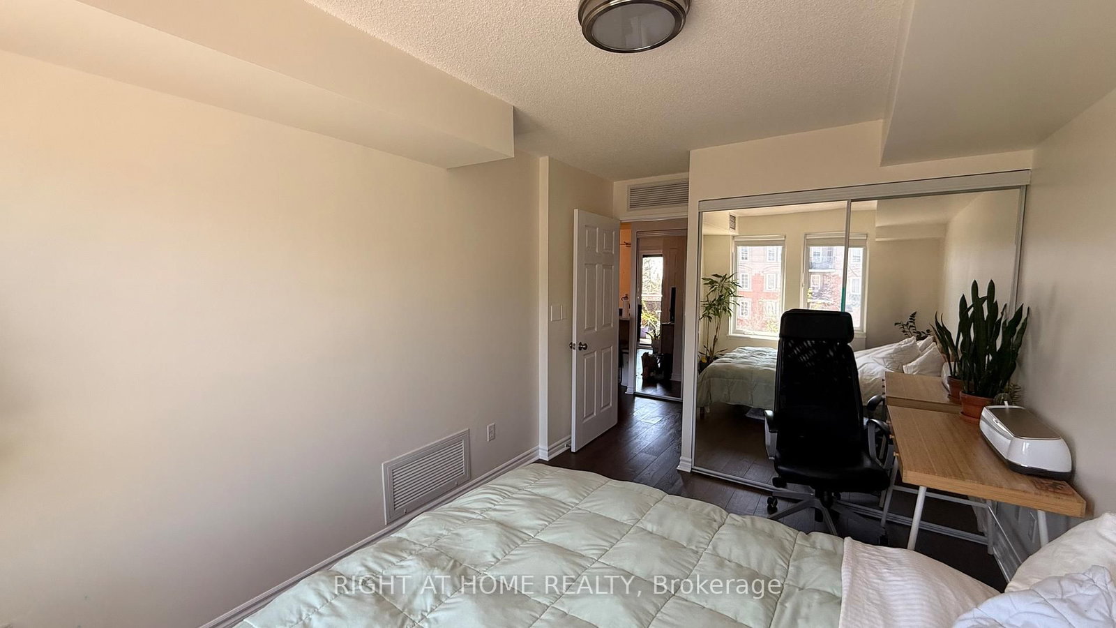 2300 Parkhaven Boulevard • #308 • Oakville, ON photo 19
