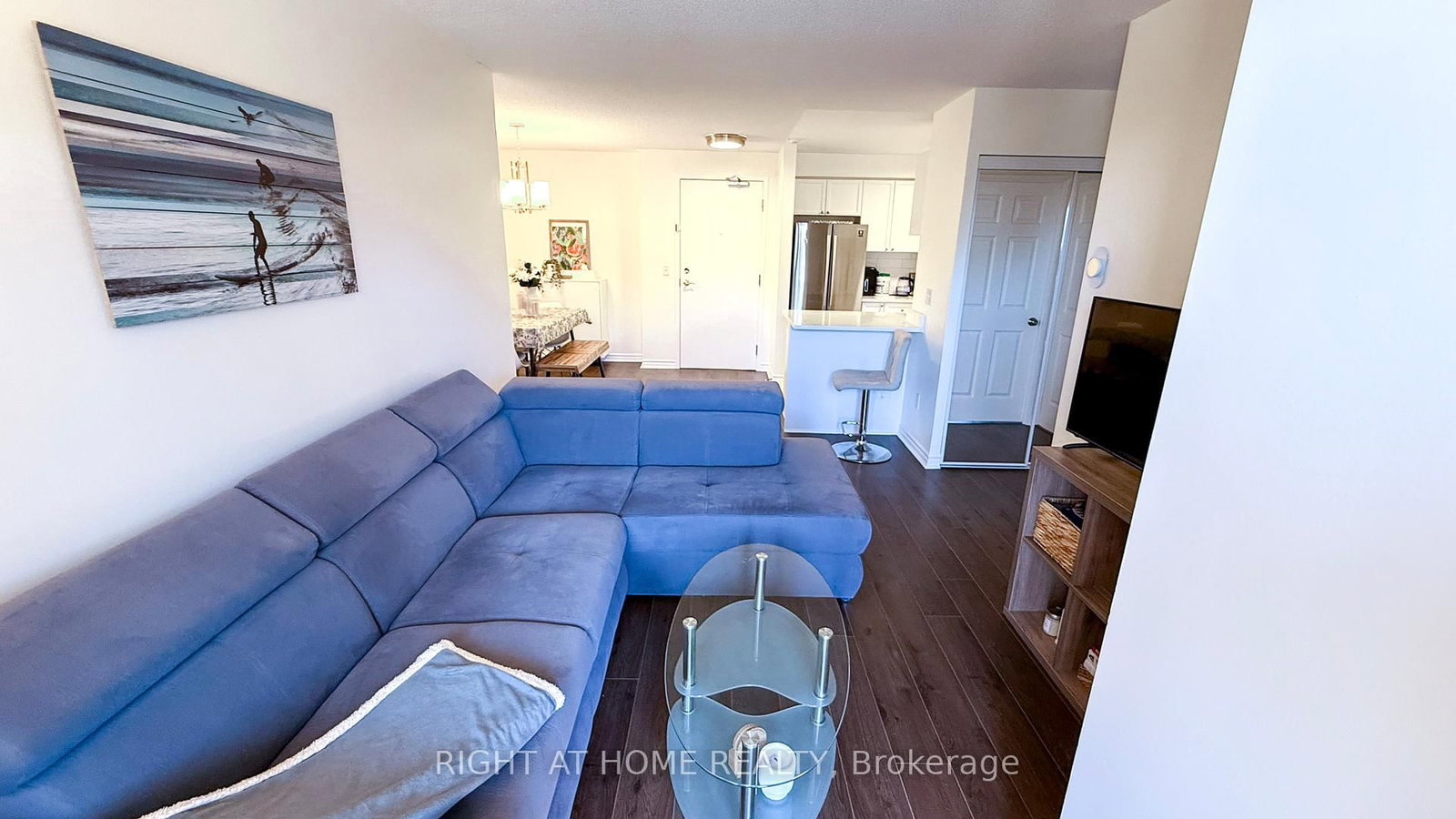 2300 Parkhaven Boulevard • #308 • Oakville, ON photo 6