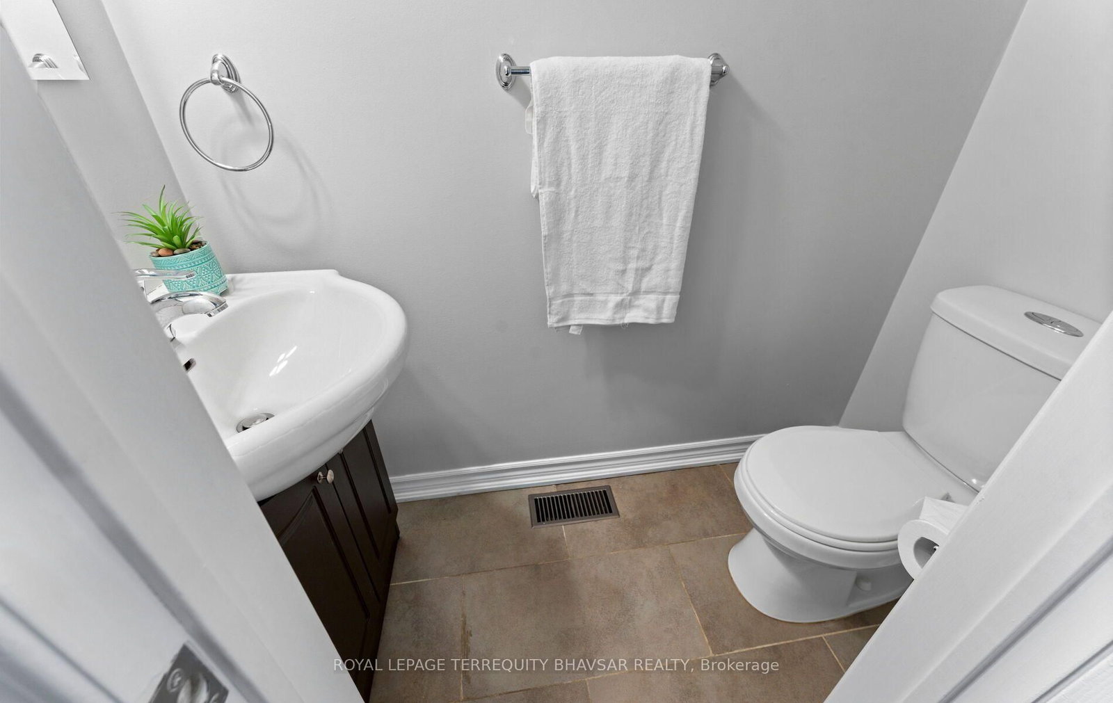 6559 Sapling Trail • Mississauga, ON photo 19