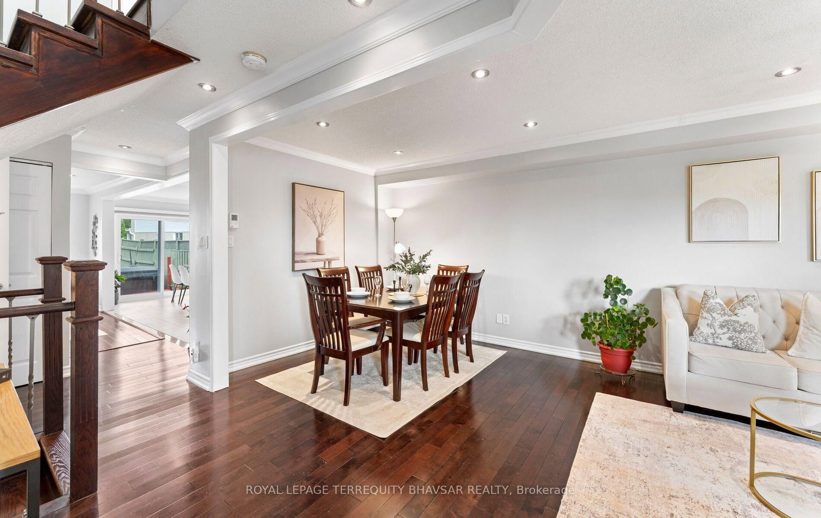 6559 Sapling Trail • Mississauga, ON photo 9