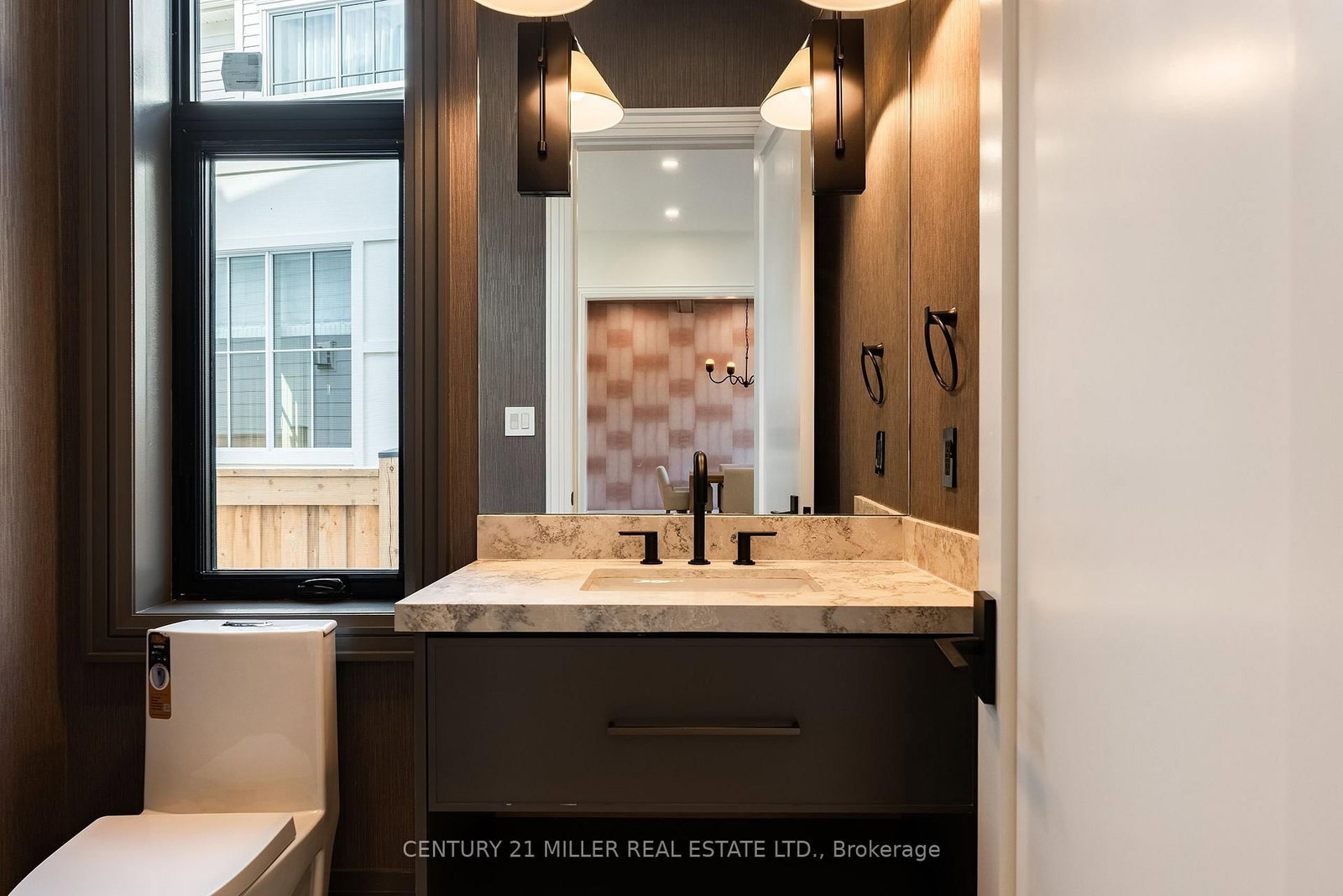61 Highland Road • Oakville, ON photo 19