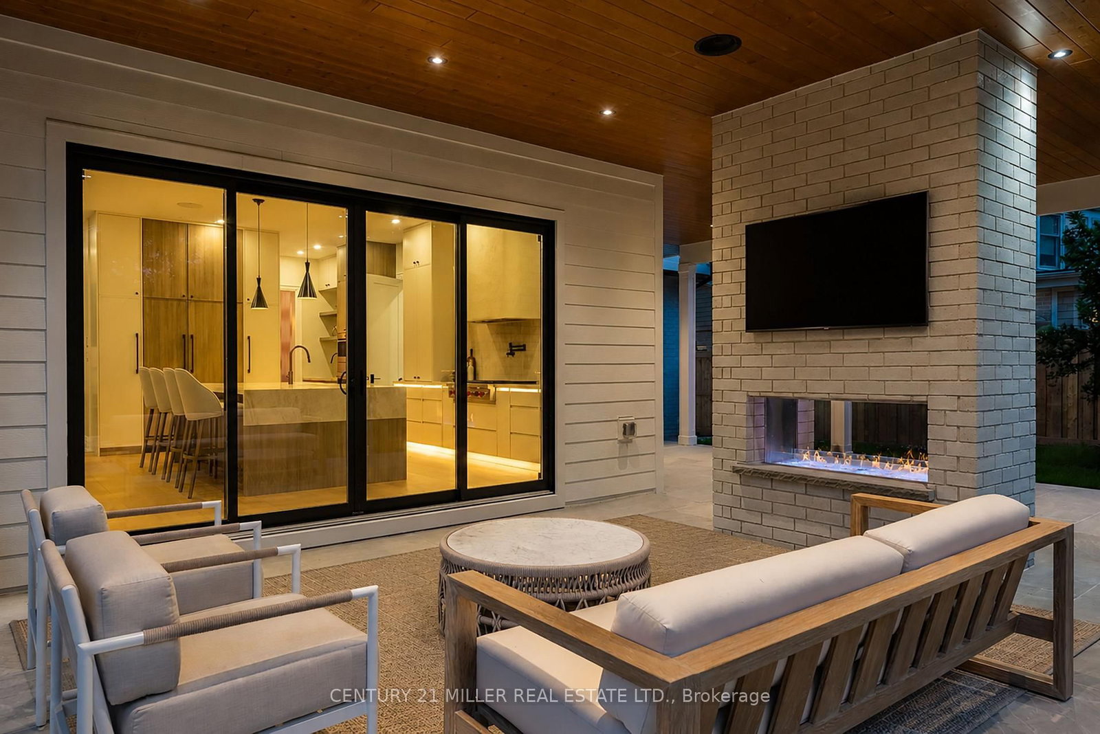 61 Highland Road • Oakville, ON photo 41