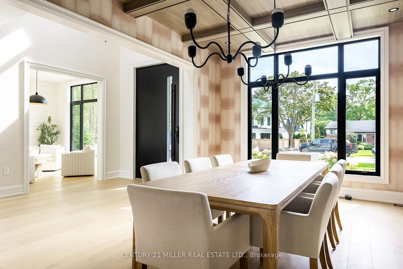 61 Highland Road • Oakville, ON photo 9