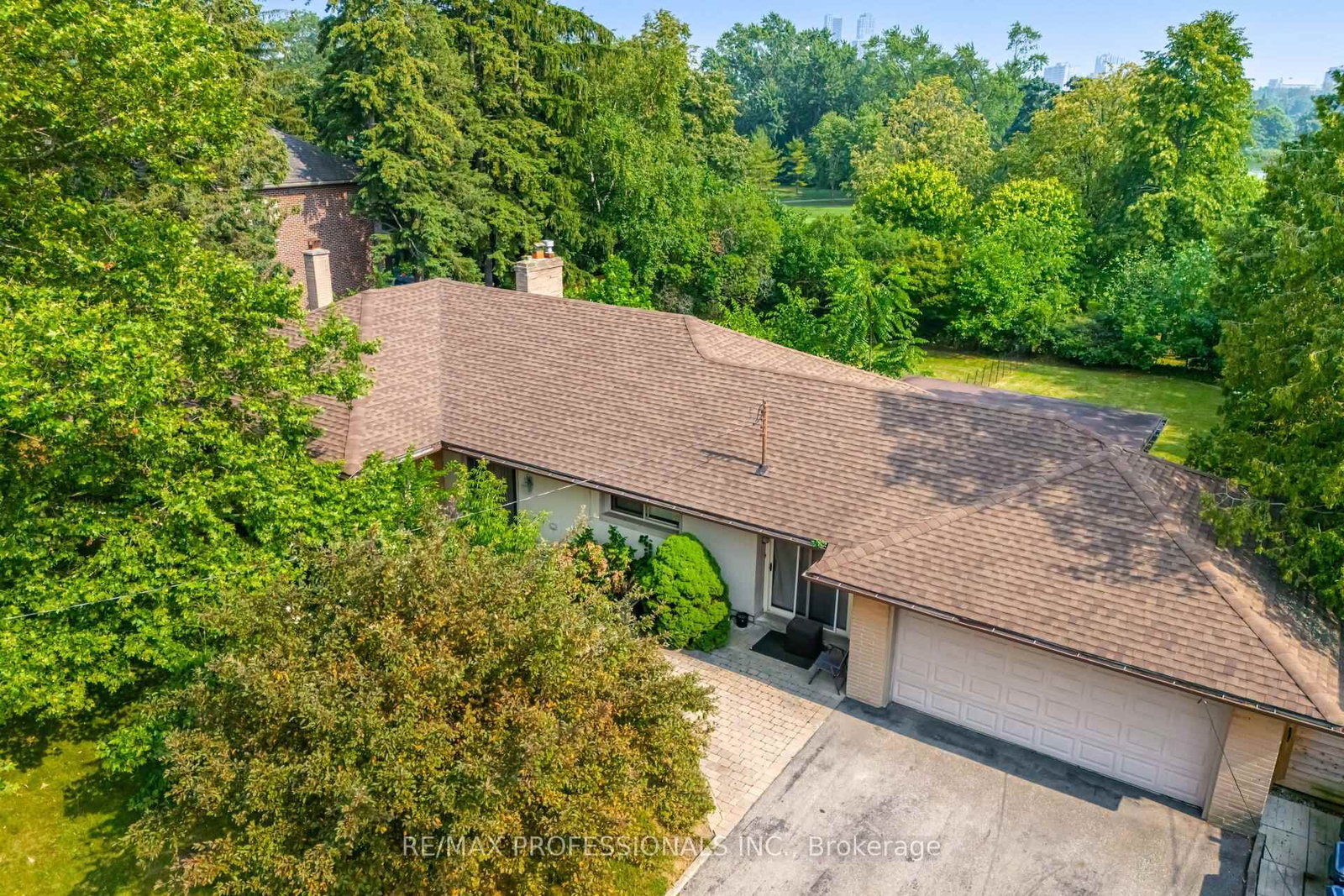 55 Bywood Drive • Toronto, ON photo 10