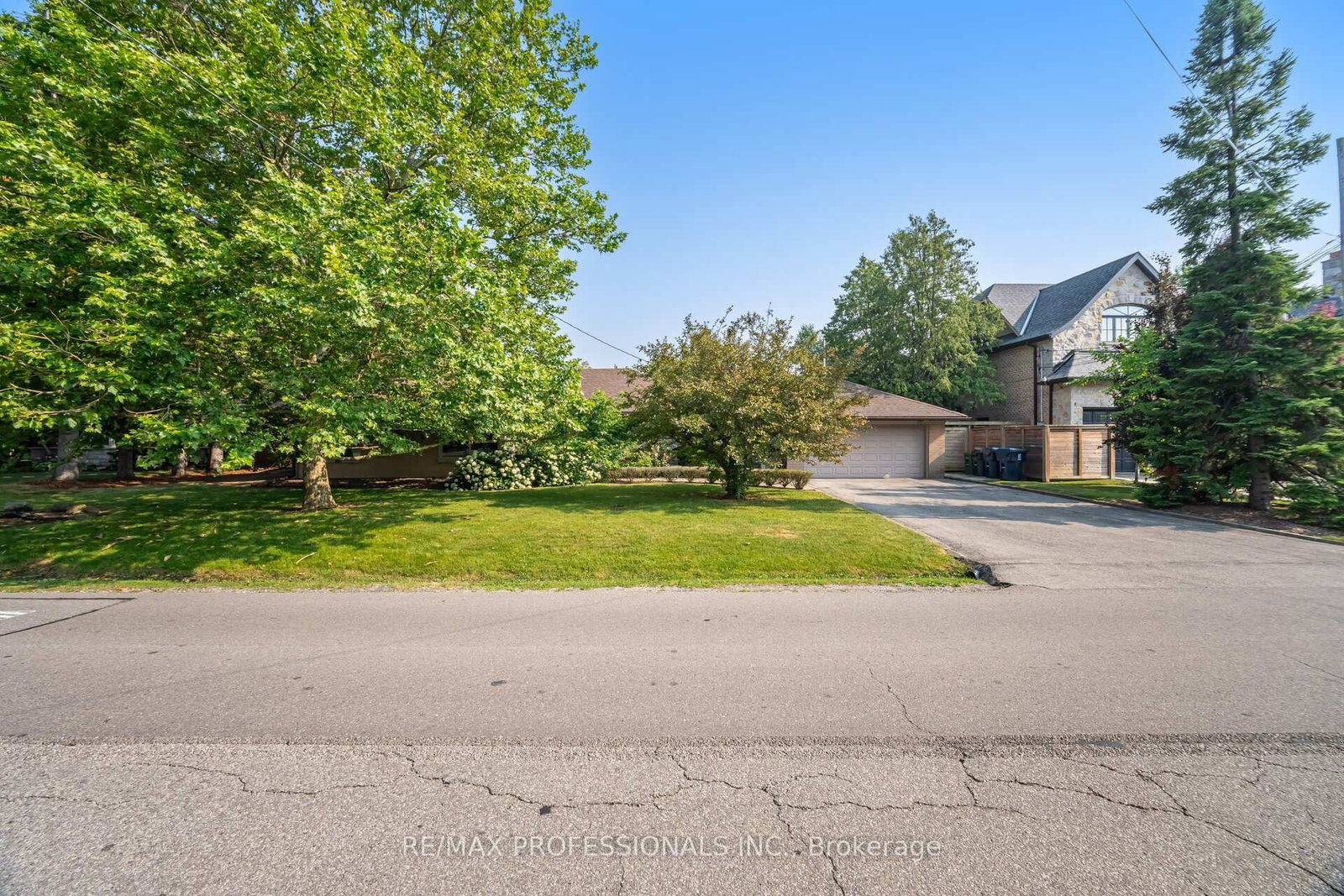 55 Bywood Drive • Toronto, ON photo 12