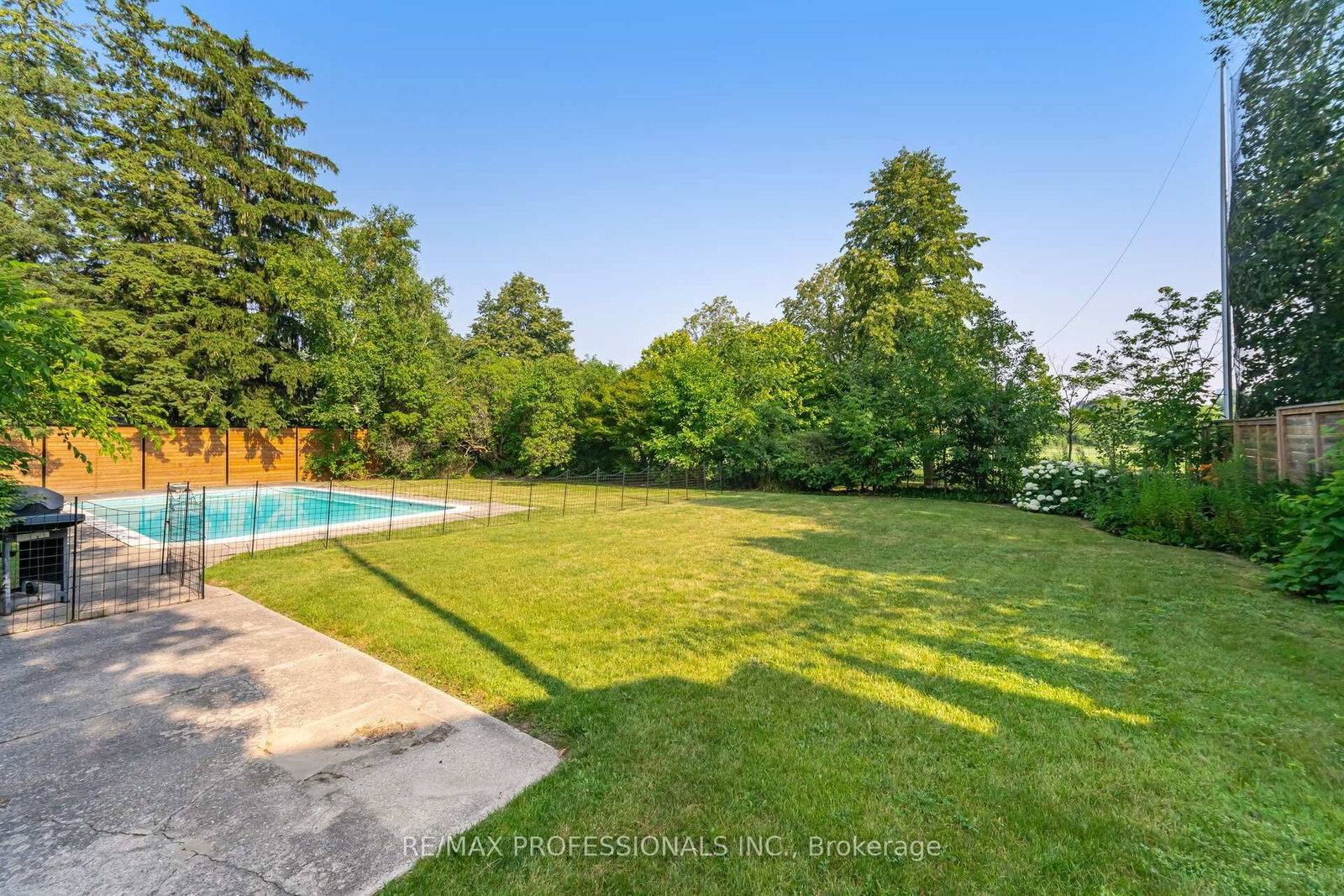 55 Bywood Drive • Toronto, ON photo 19