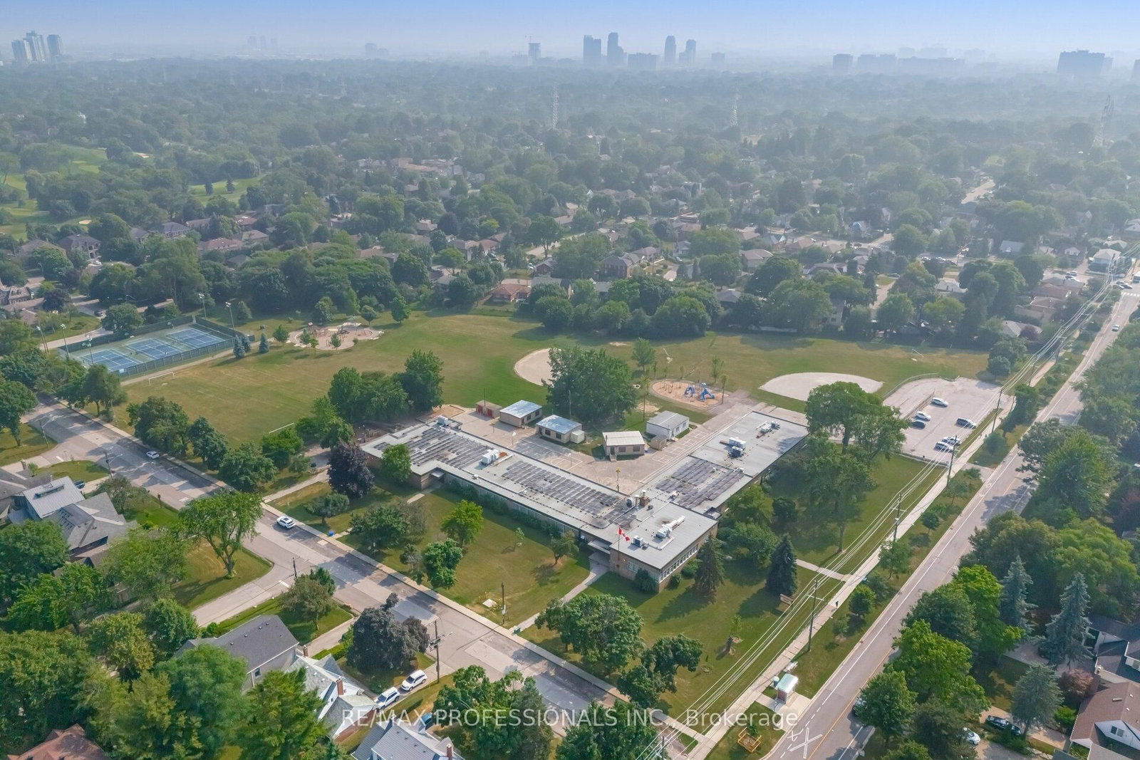 55 Bywood Drive • Toronto, ON photo 37