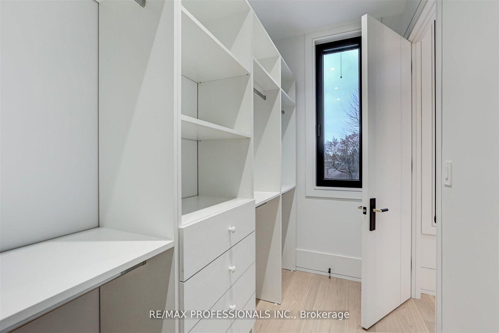 91 Valecrest Drive • Toronto, ON photo 28