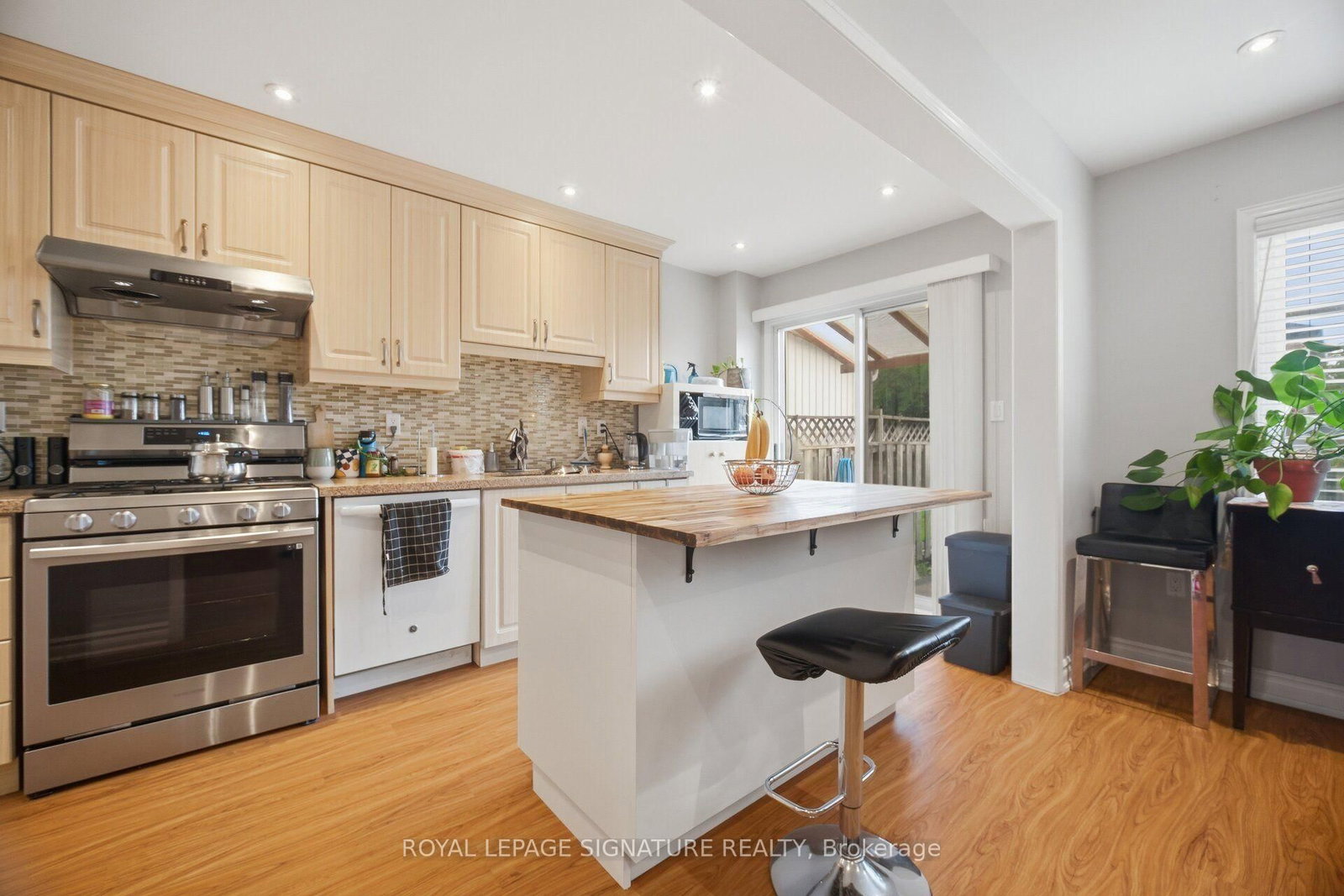 6910 Bansbridge Mississauga,ON L5N 6T1 — Photo 15