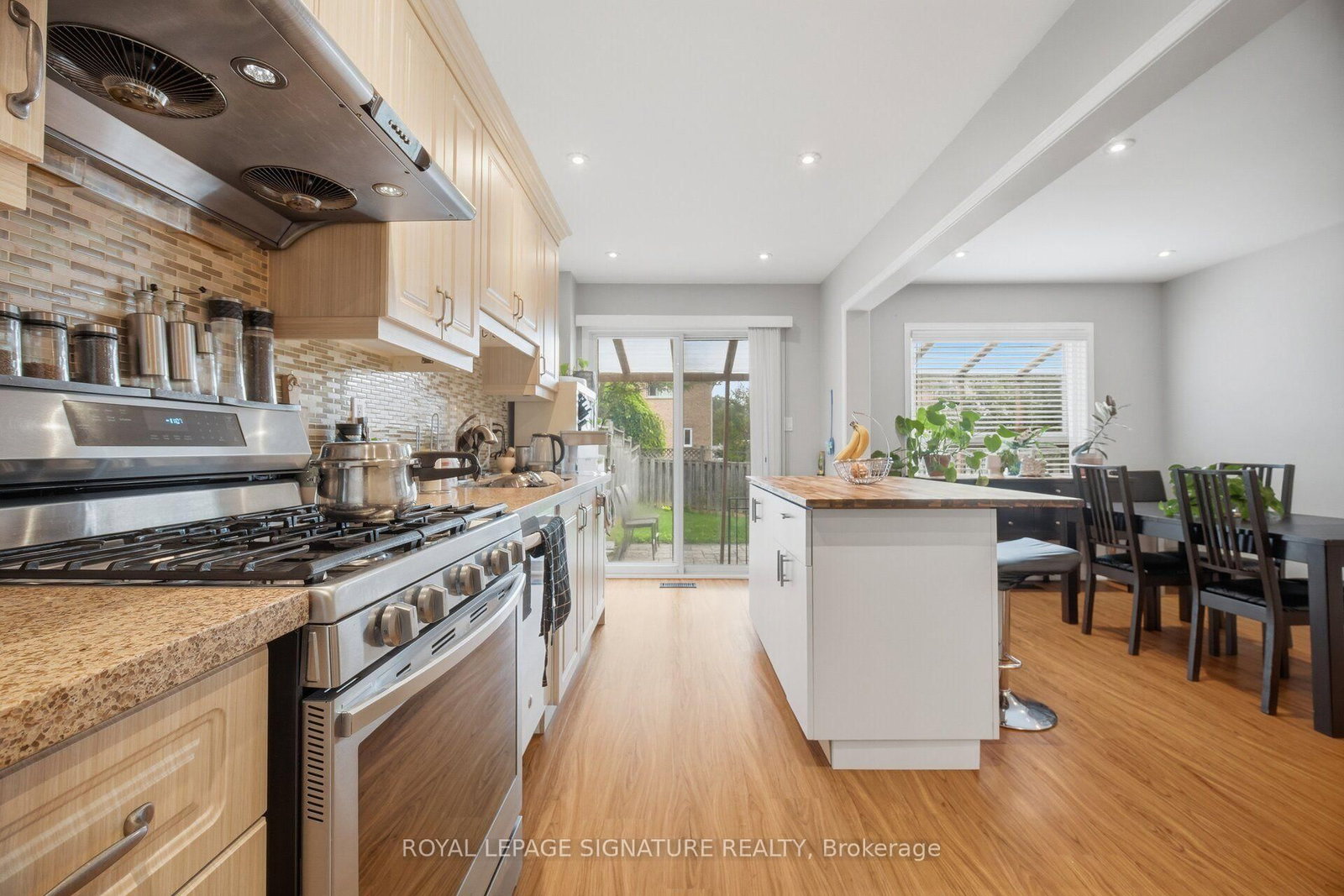 6910 Bansbridge Mississauga,ON L5N 6T1 — Photo 17
