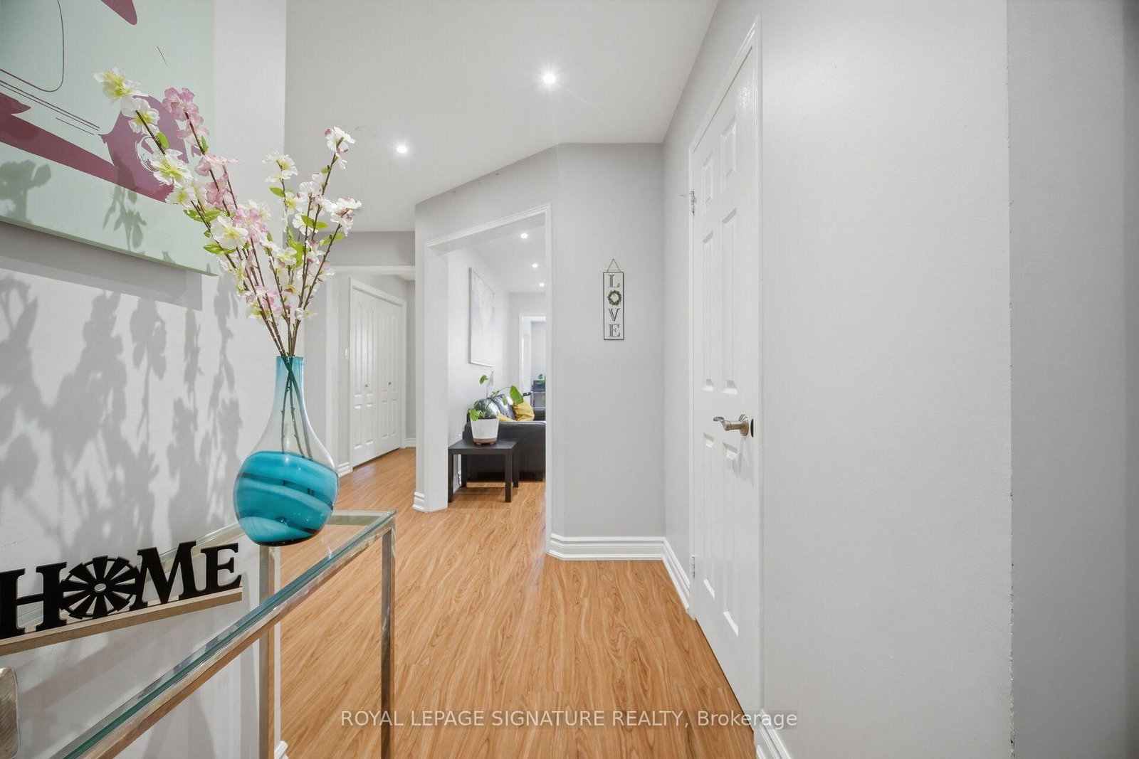 6910 Bansbridge Mississauga,ON L5N 6T1 — Photo 9