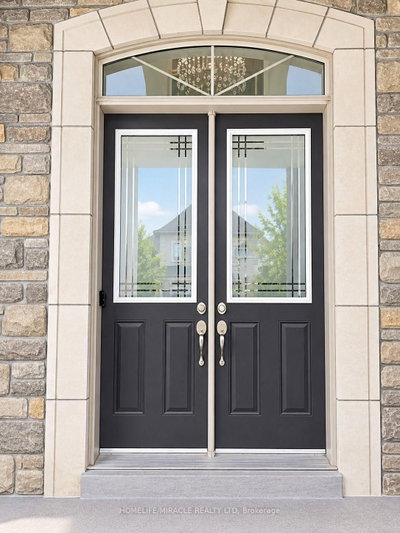 11 Hertonia Brampton,ON L6P 4E6 — Photo 1