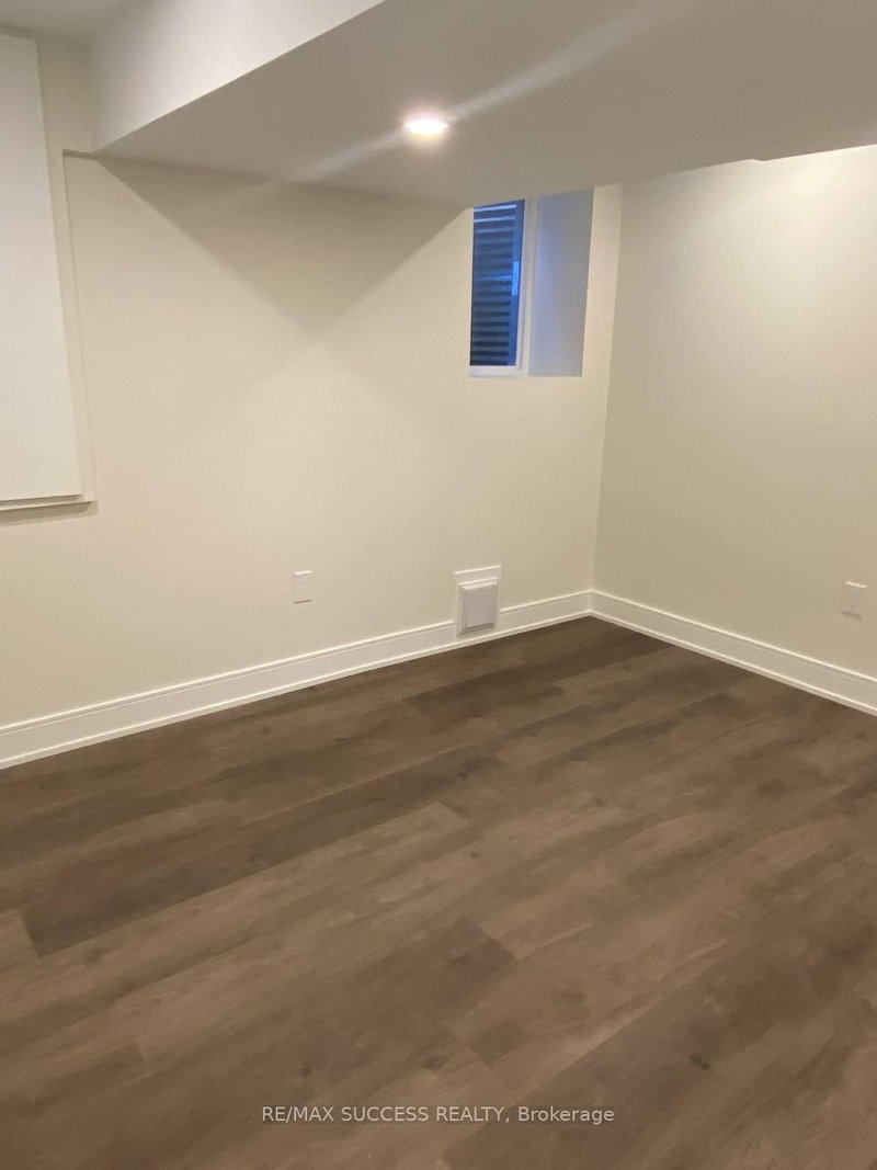 566 Yates Milton,ON L9T 6Z4 — Photo 19