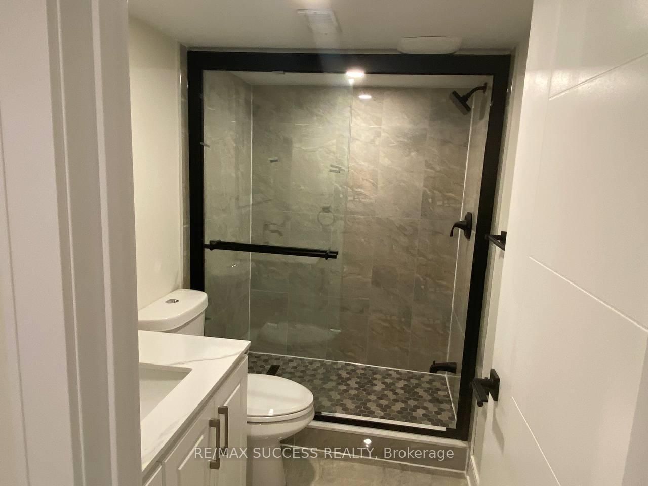 566 Yates Milton,ON L9T 6Z4 — Photo 21