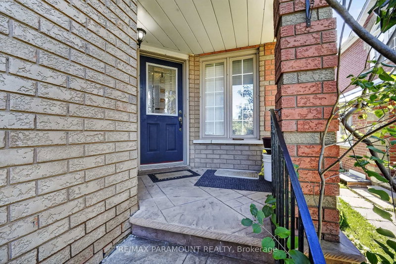 42 Ripley Brampton,ON L6Y 5C4 — Photo 4