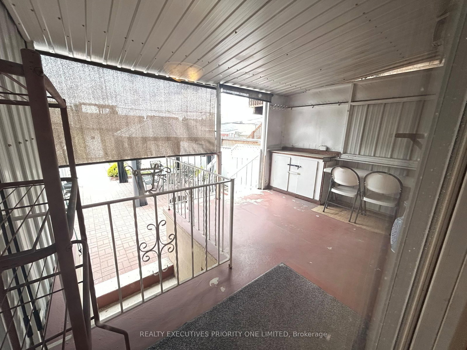 224 Caledonia Road • Toronto, ON photo 12