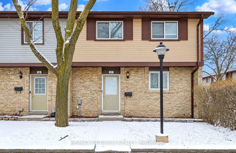 17 - 45 Hansen Road N