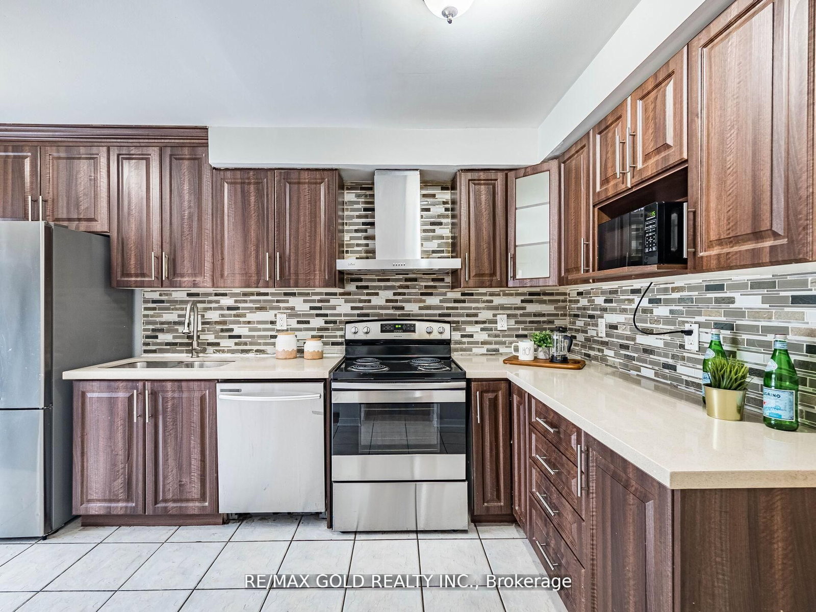 33 Fiddleneck Crescent • Brampton, ON photo 12