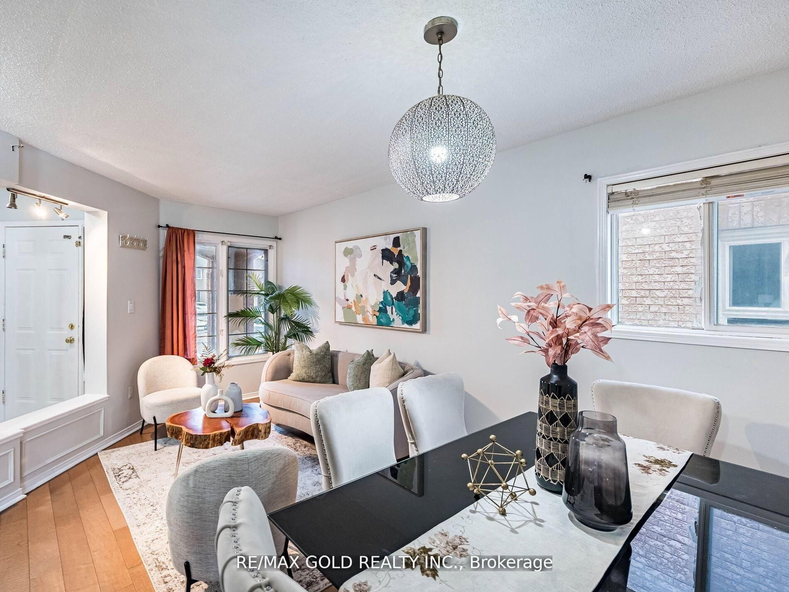 33 Fiddleneck Crescent • Brampton, ON photo 8
