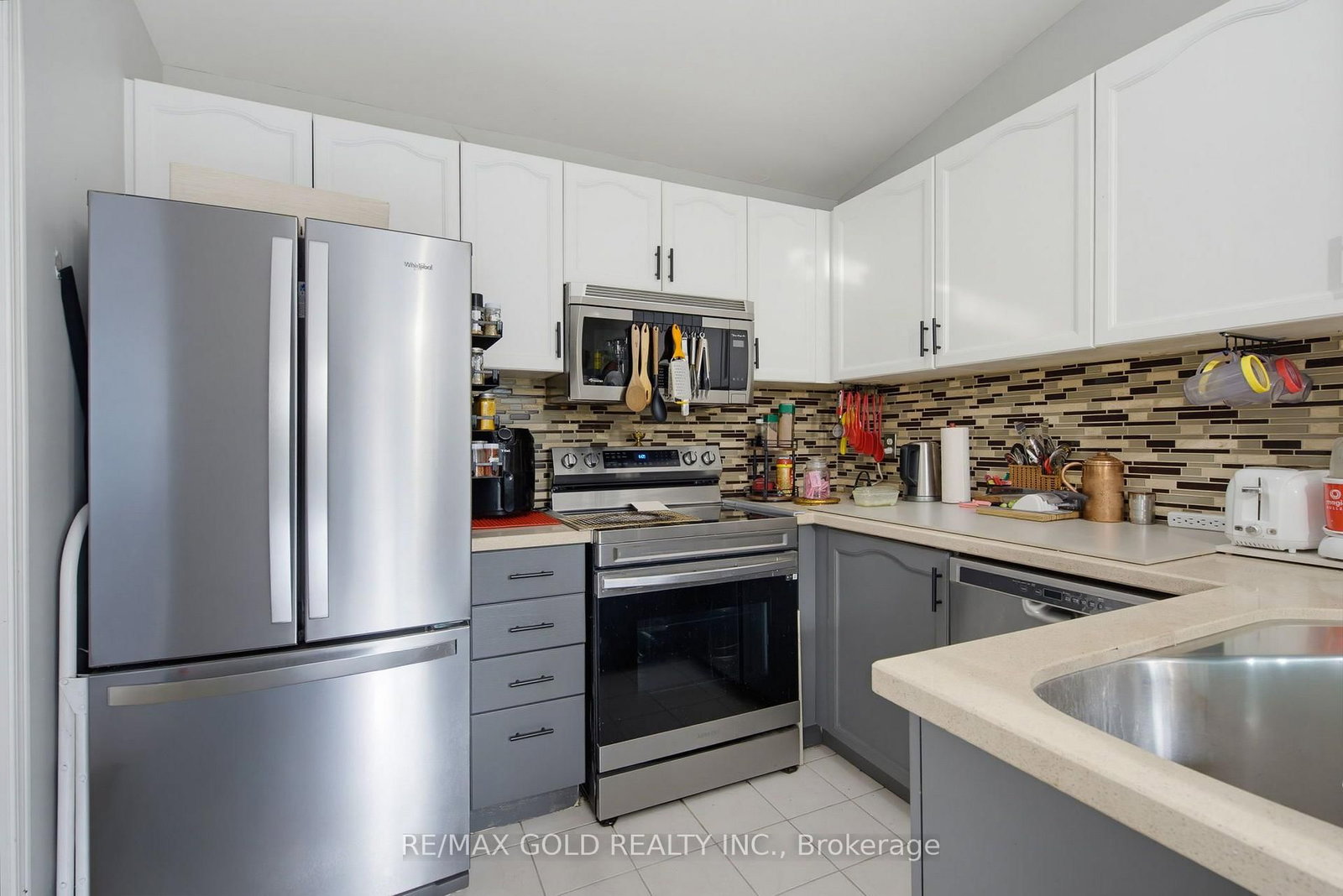 51 Alaskan Summit Court • Brampton, ON photo 14