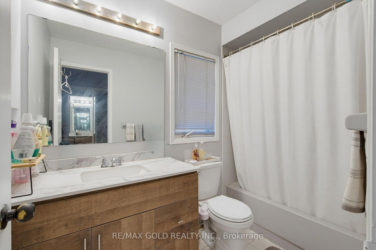 51 Alaskan Summit Court • Brampton, ON photo 20