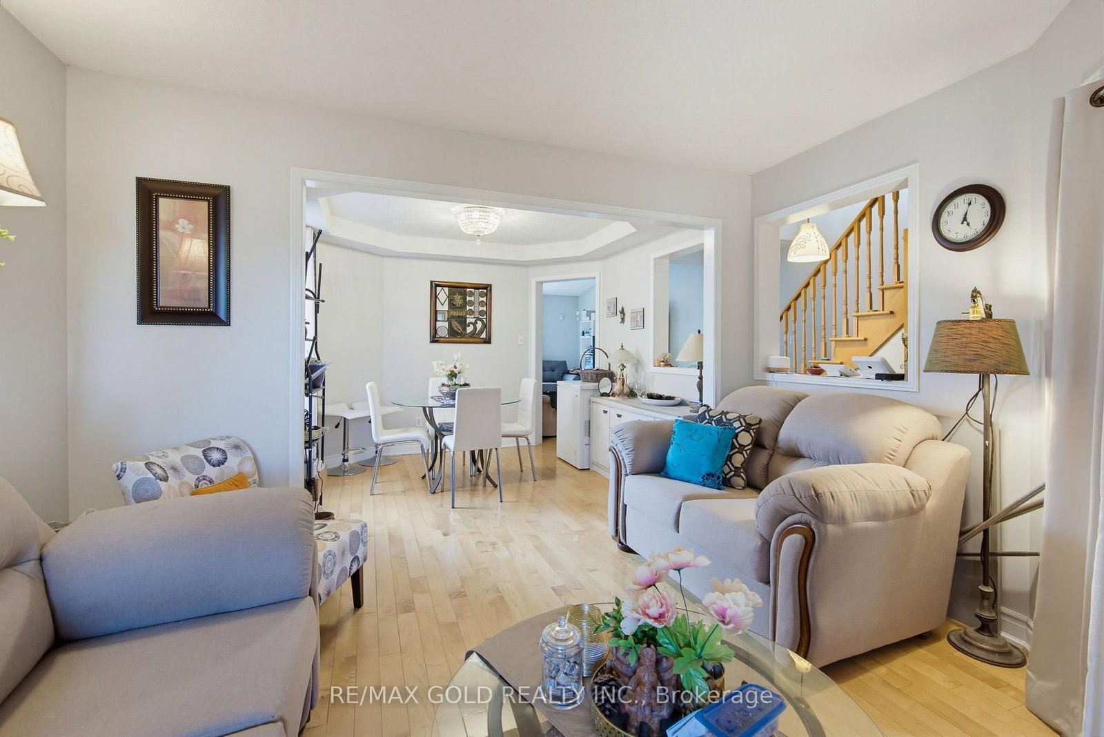 51 Alaskan Summit Court • Brampton, ON photo 5
