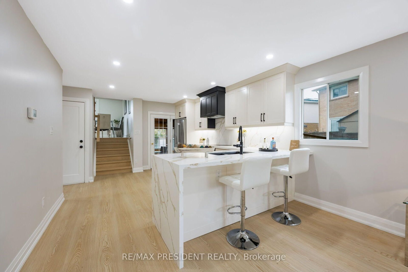 5 Simmons Boulevard • Brampton, ON photo 4