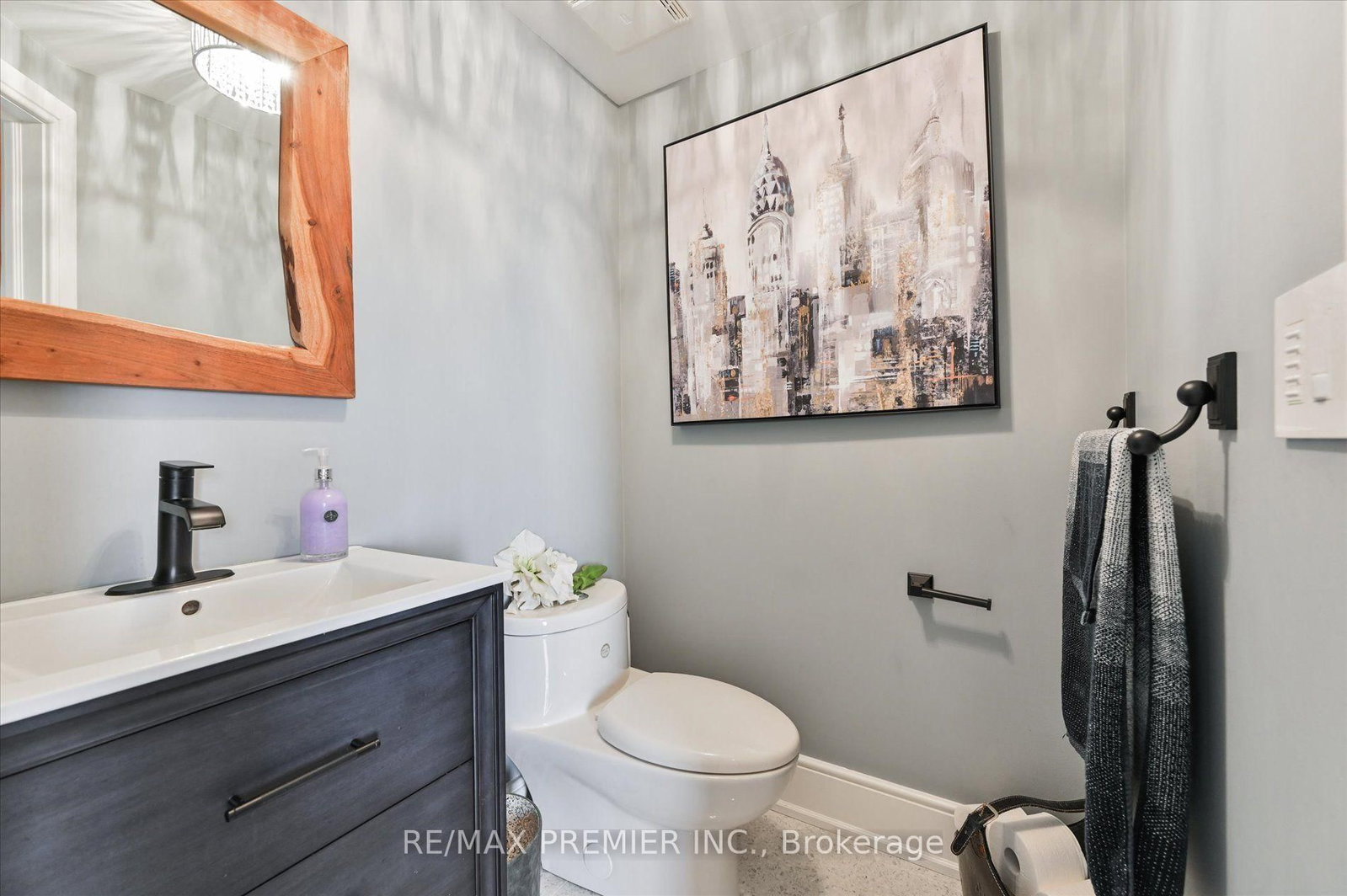 4 Archbury Circle • Caledon, ON photo 15