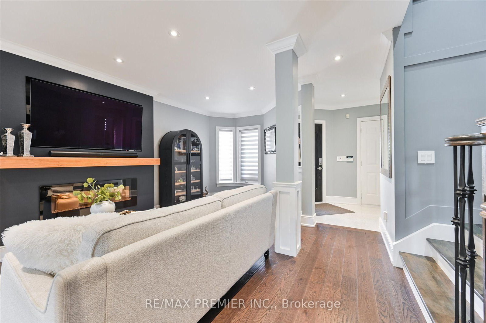 4 Archbury Circle • Caledon, ON photo 4