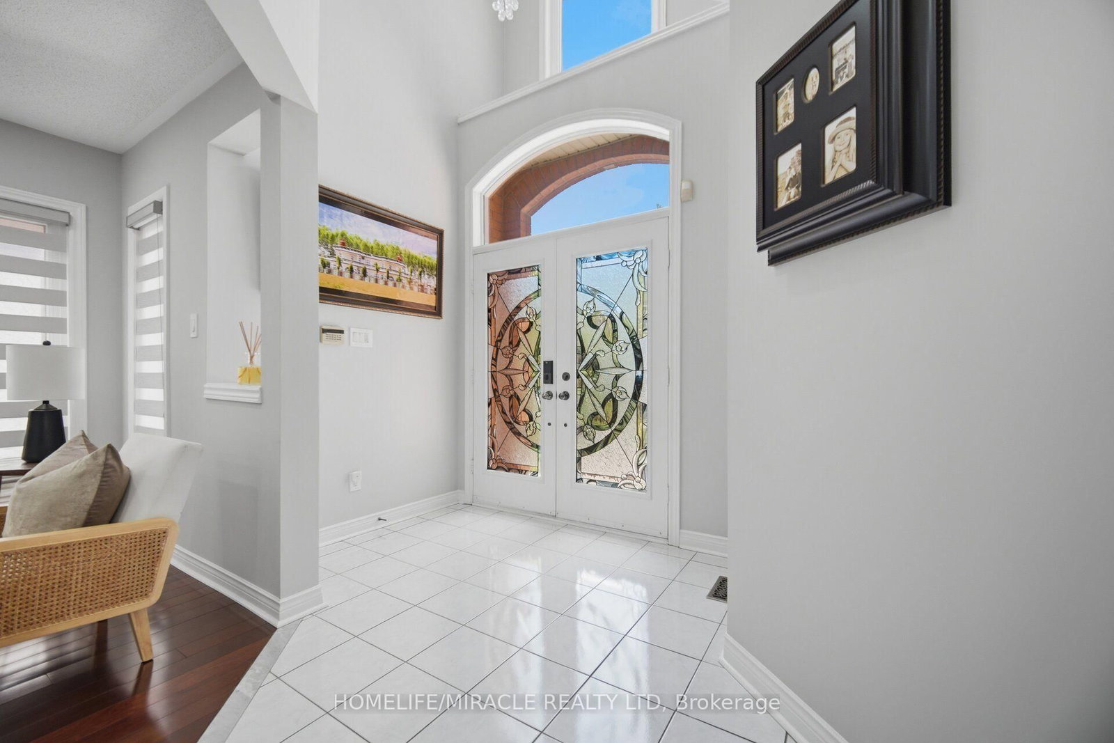 11 Barleyfield Road • Brampton, ON photo 3