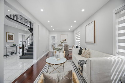 11 Barleyfield Road • Brampton, ON photo 7