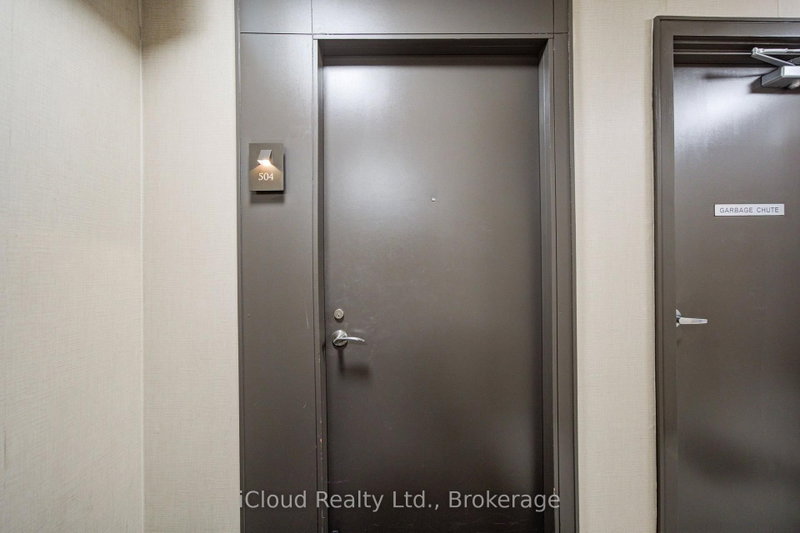 2230 Lake Shore Blvd W photo 4