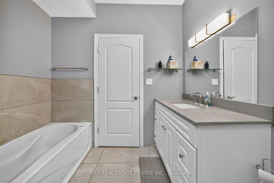 3 Twin Willow Brampton,ON L7A 1J9 — Photo 14