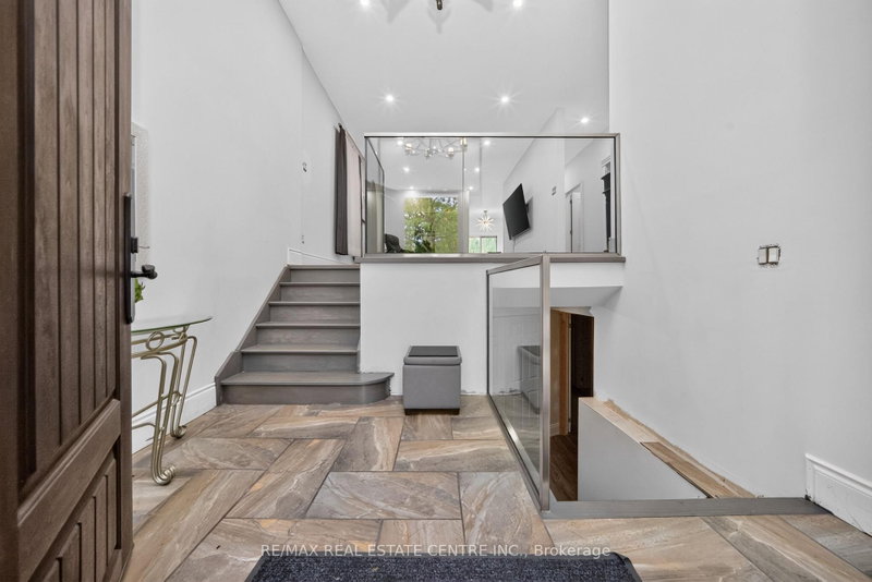 3 Twin Willow Crescent