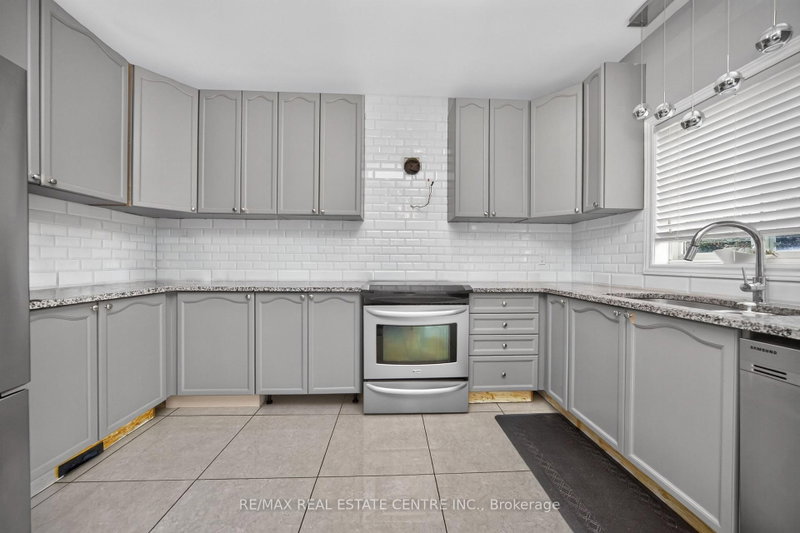 3 Twin Willow Brampton,ON L7A 1J9 — Photo 9